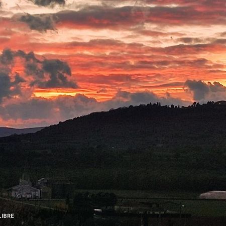 Joli Appartement Dans Village Calme En Provence Les Mees Экстерьер фото
