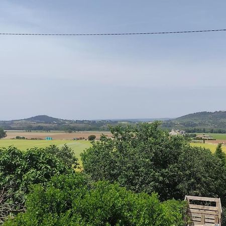 Joli Appartement Dans Village Calme En Provence Les Mees Экстерьер фото