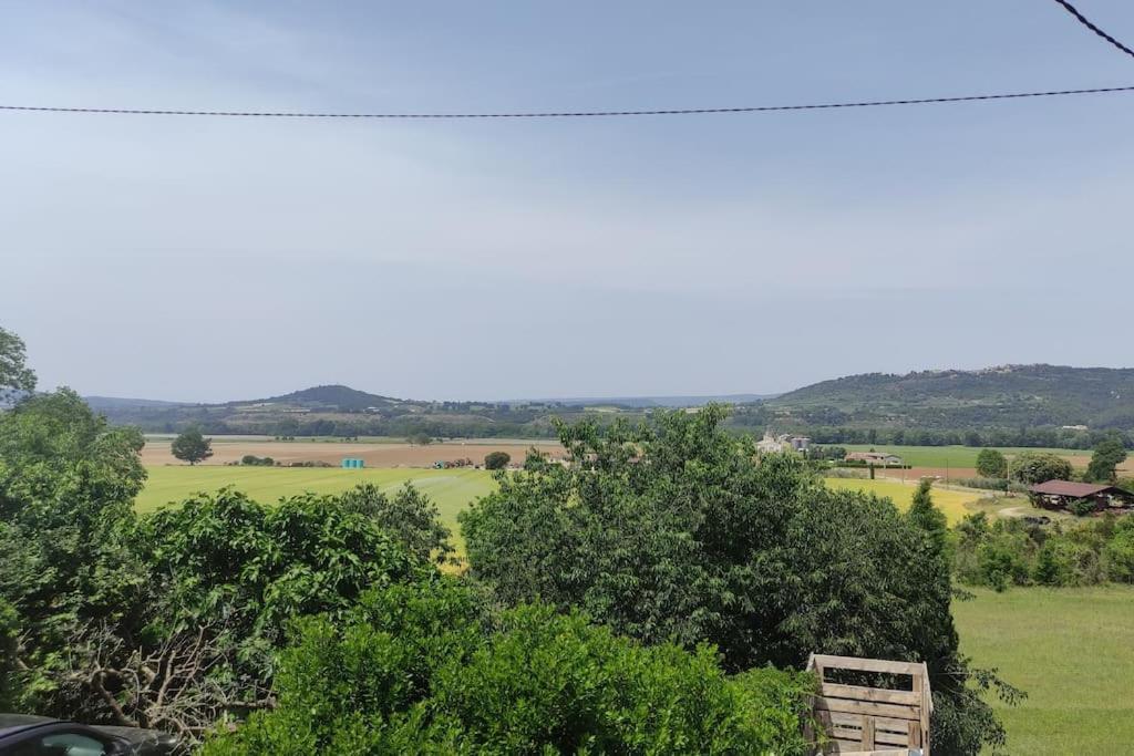Joli Appartement Dans Village Calme En Provence Les Mees Экстерьер фото